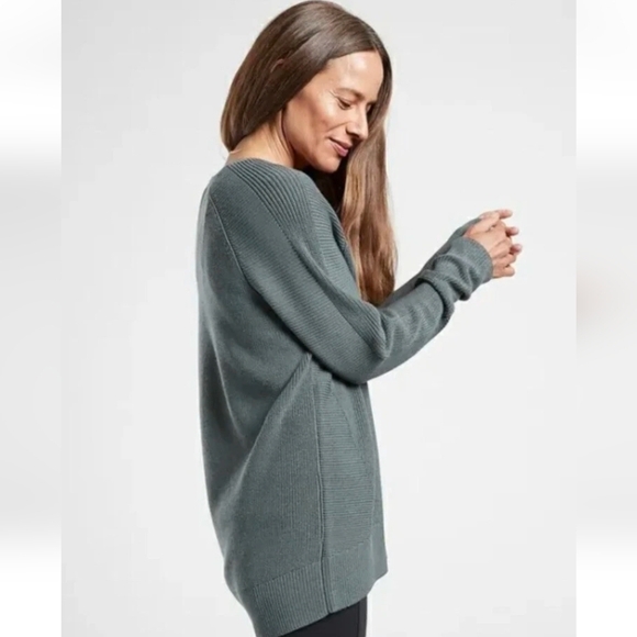 Athleta Hanover V-neck Sweater Gray sz L - Picture 3 of 7